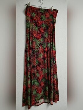 Lularoe Tropical Print Maxi Skirt in Red & Green